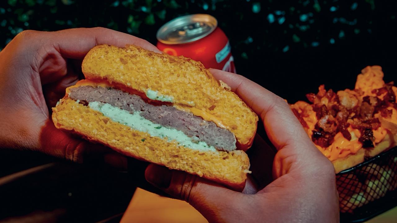 Hambúrguer artesanal